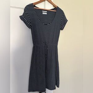 Columbia PFG Drawstring Waist Dress